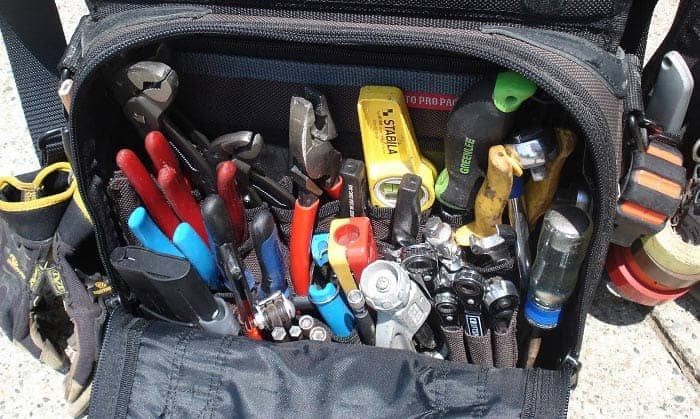 dewalt-electrician-tool-bag
