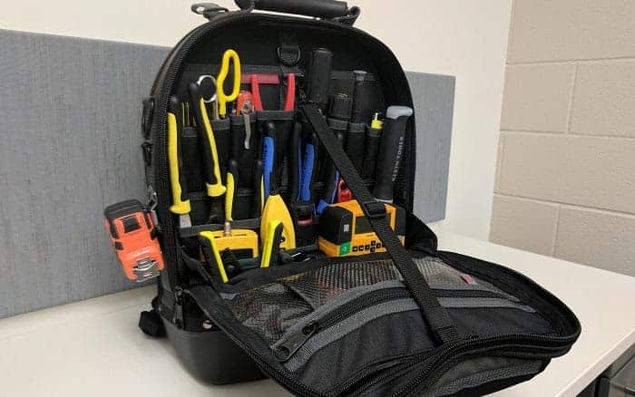 best-tool-backpack-for-electrician