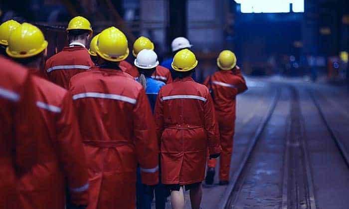 different-styles-of-hard-hats