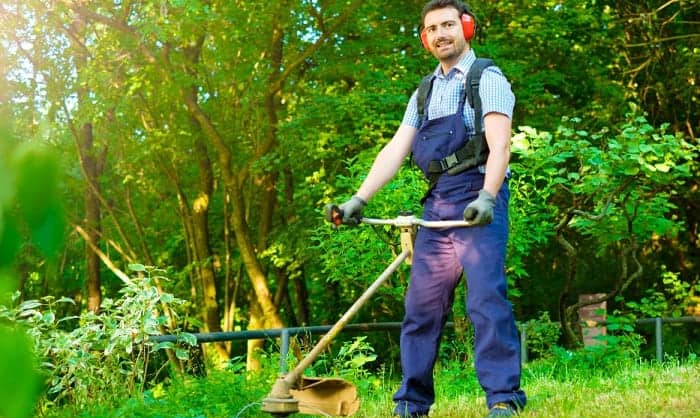 2,000+ Woman Lawn Mower Stock Photos, Pictures & Royalty-Free Images -  iStock