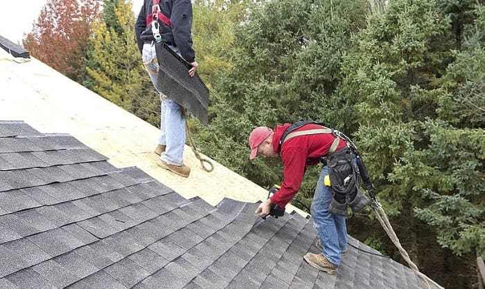 best-shoes-for-walking-on-roofs