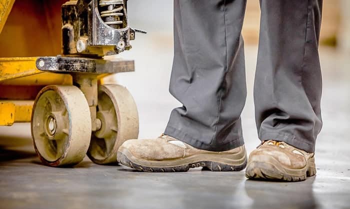 best shoes for factory work