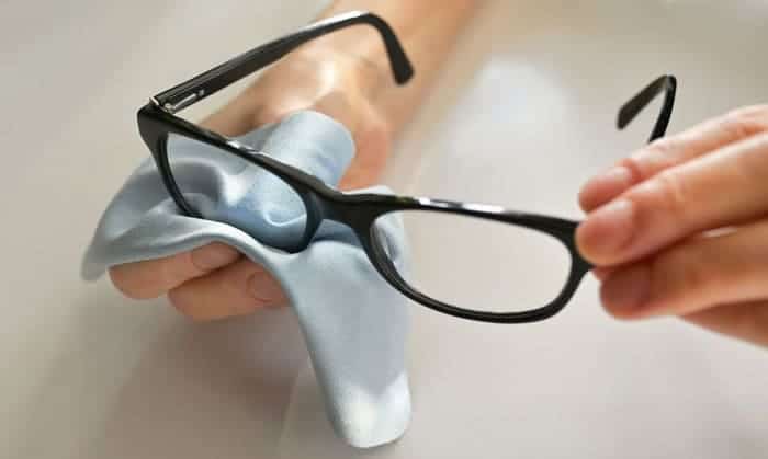 How-do-you-sanitize-plastic-safety-glasses