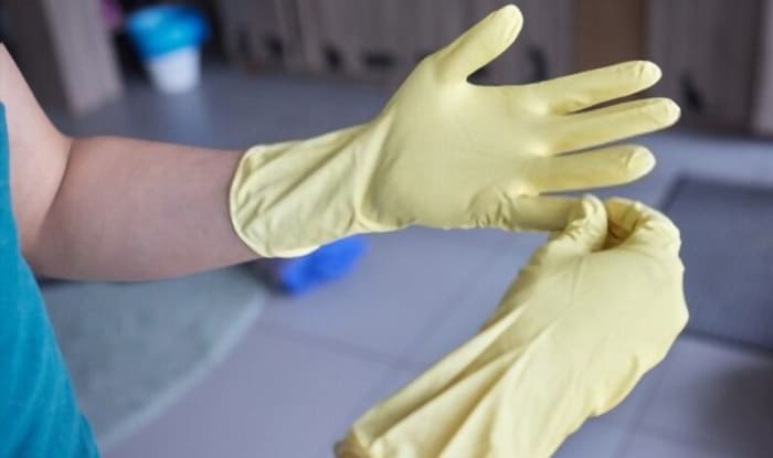 how to paint latex gloves