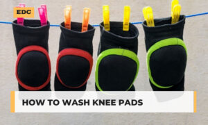 how to wash knee pads