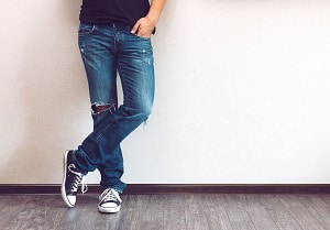 Relaxed Fit vs Straight Fit: Which Suits You Best?