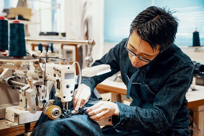 patch-work-pants-with-sewing-machine